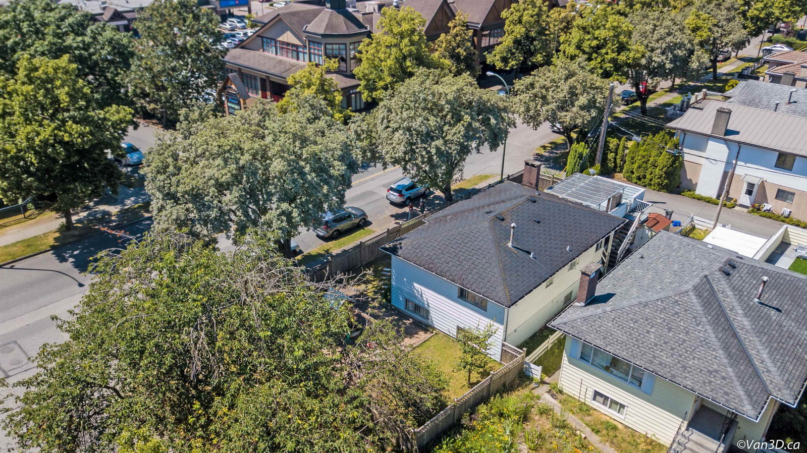 Listing Image 5