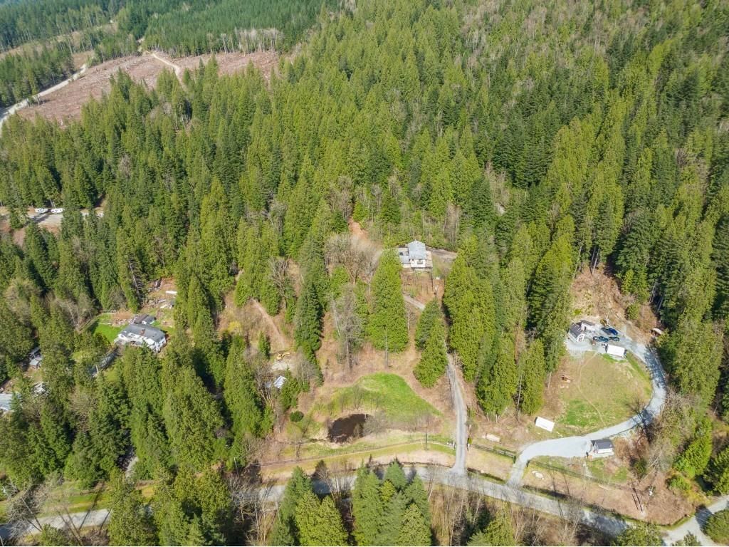 Listing Image 8