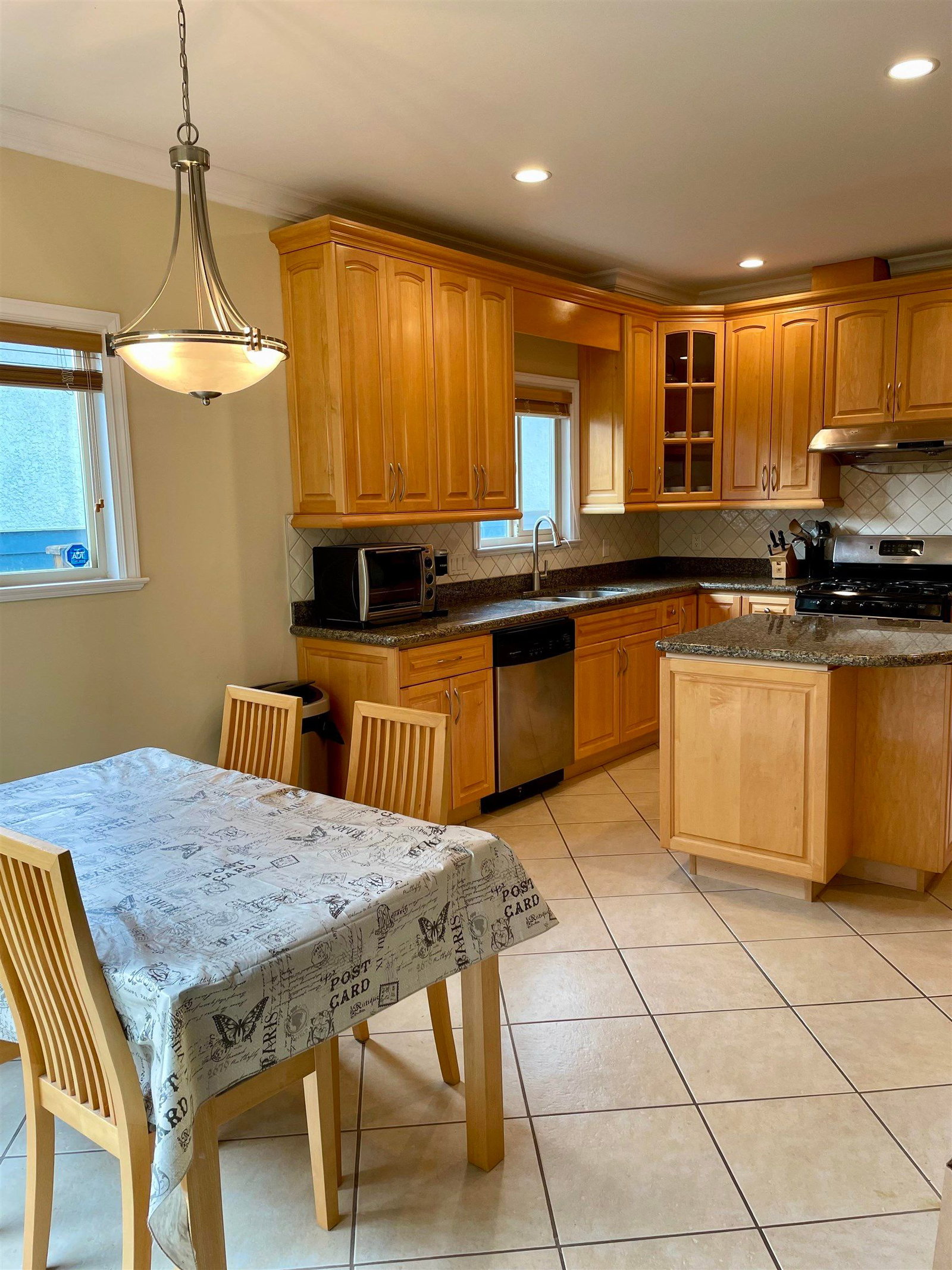 Listing Image 15
