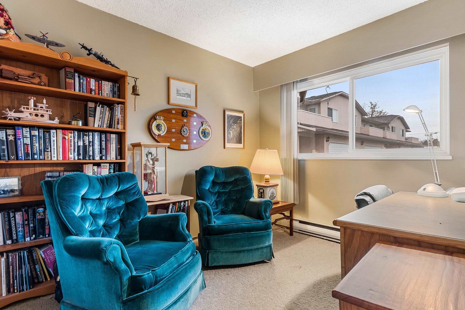 Listing Image 12