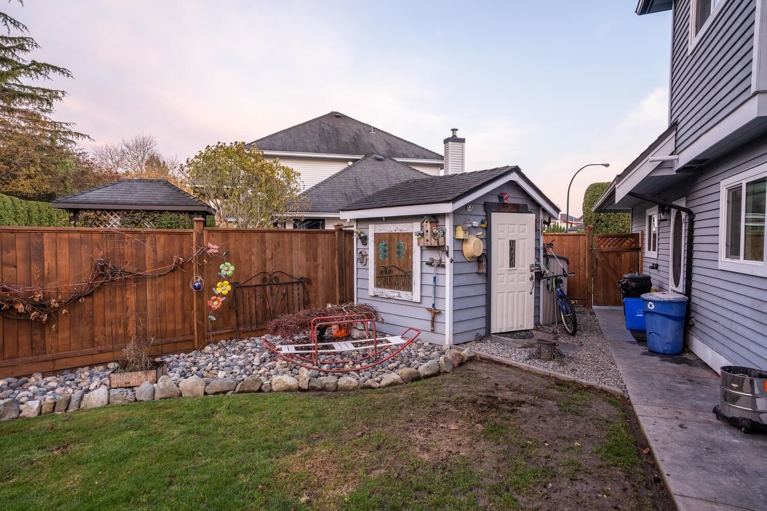Listing Image 24