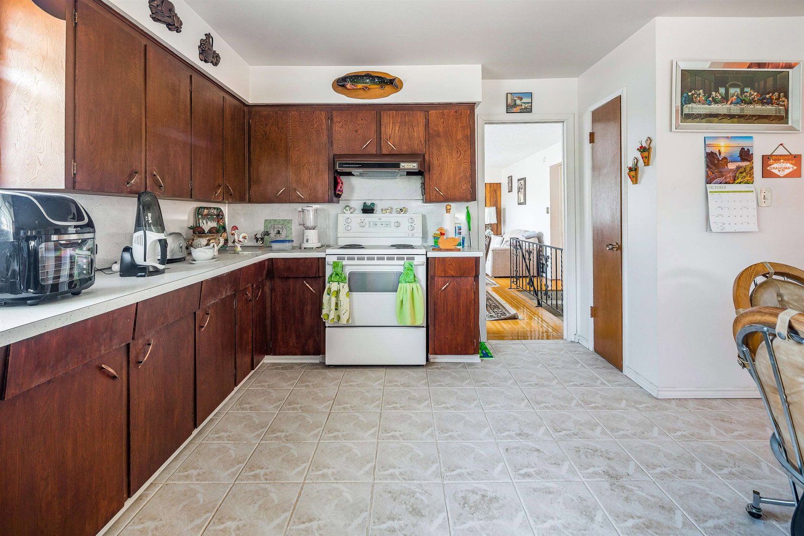 Listing Image 13