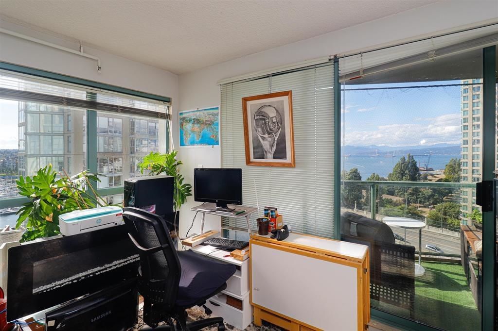 Listing Image 5