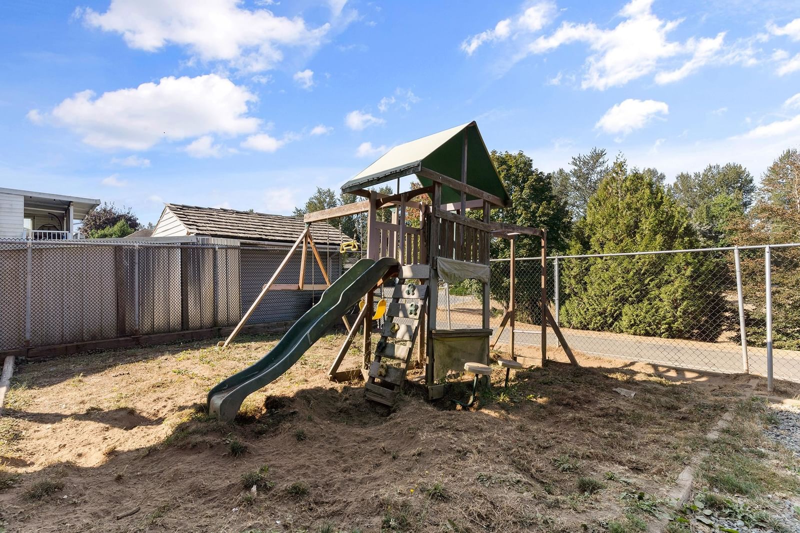 Listing Image 33