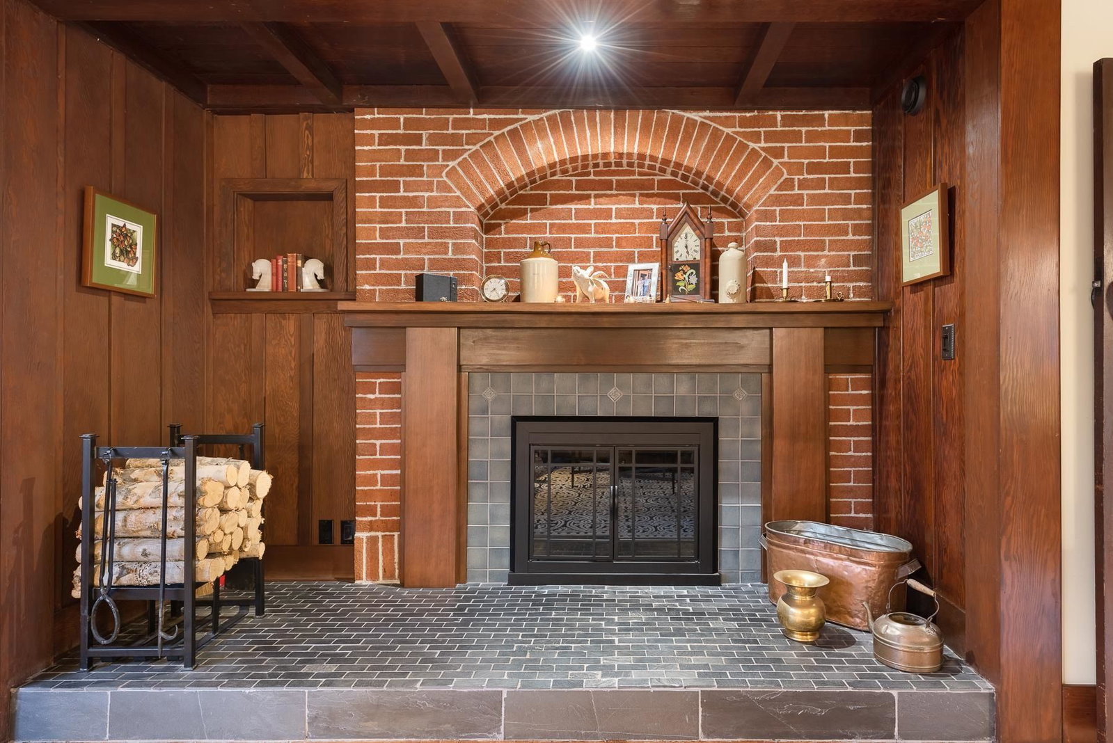 Listing Image 8