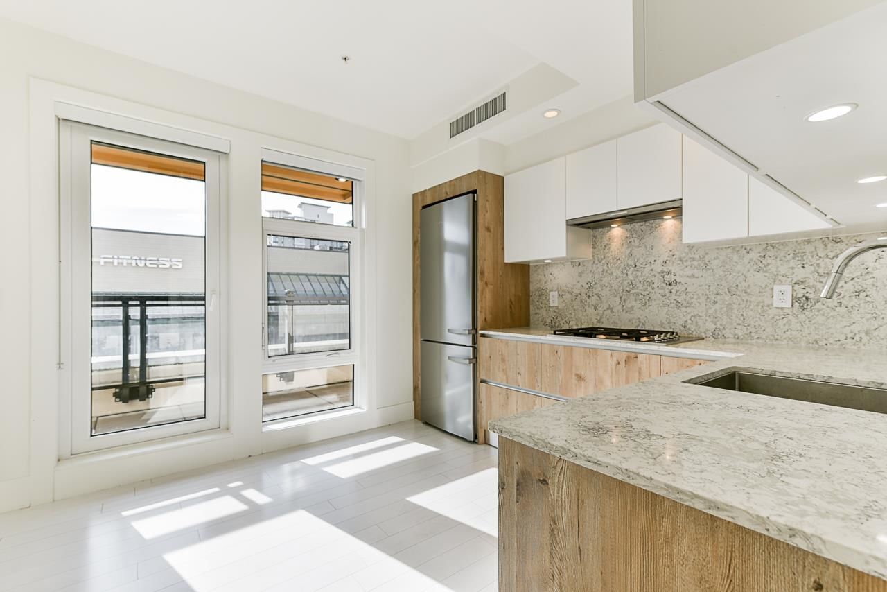 Listing Image 15
