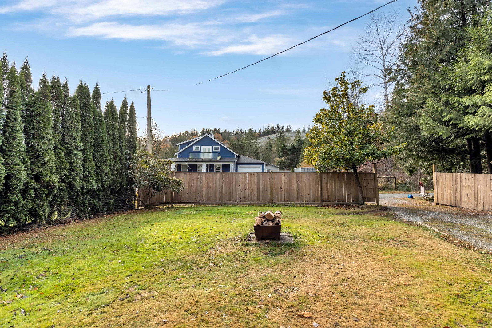 Listing Image 8