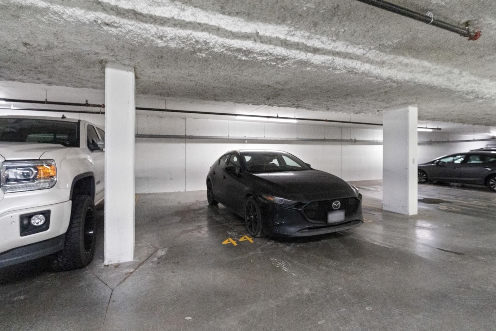 Listing Image 33