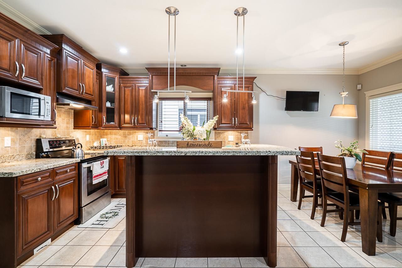 Listing Image 12