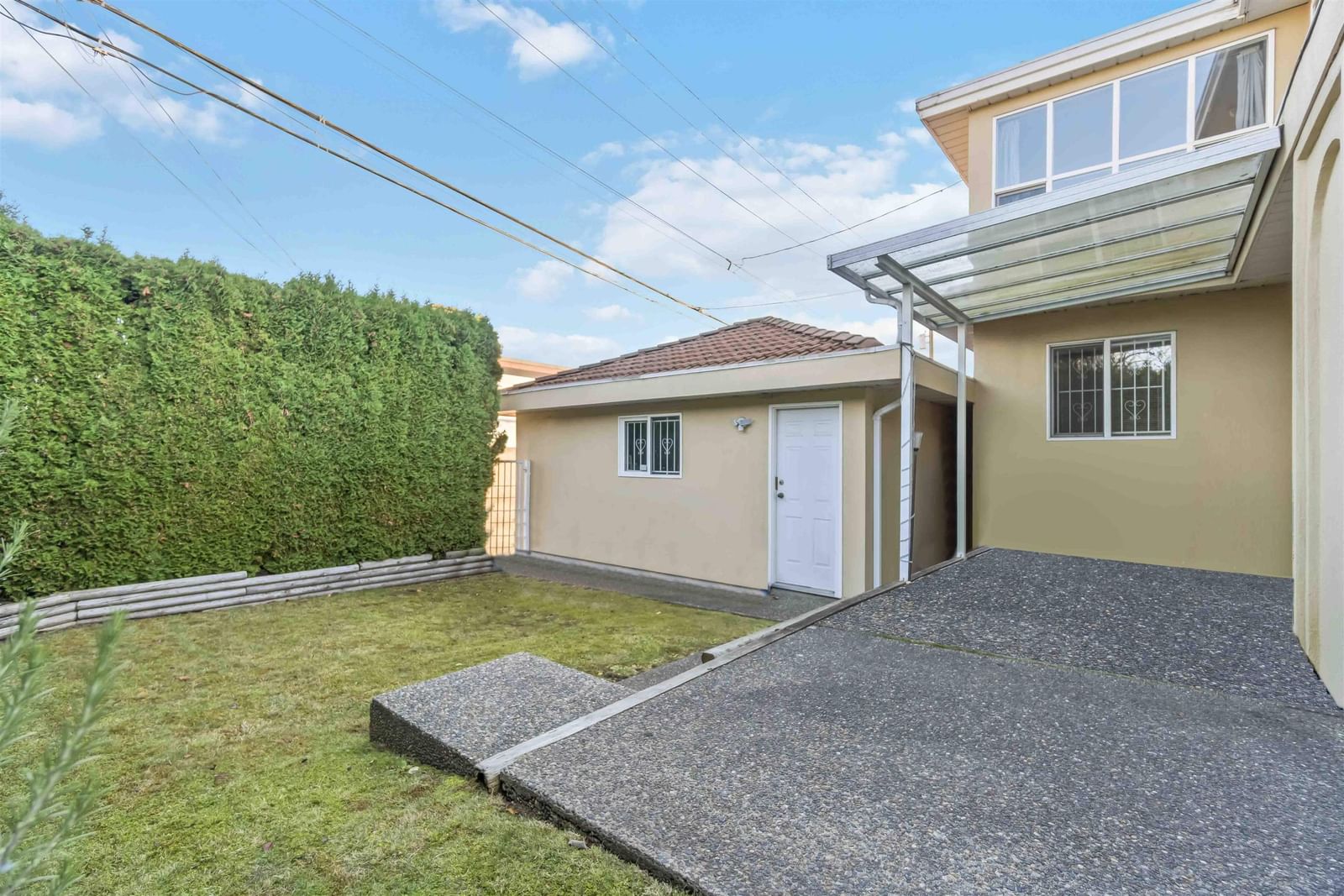 Listing Image 32