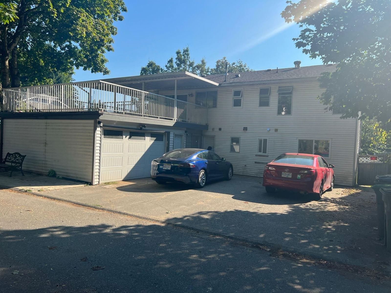 Listing Image 4