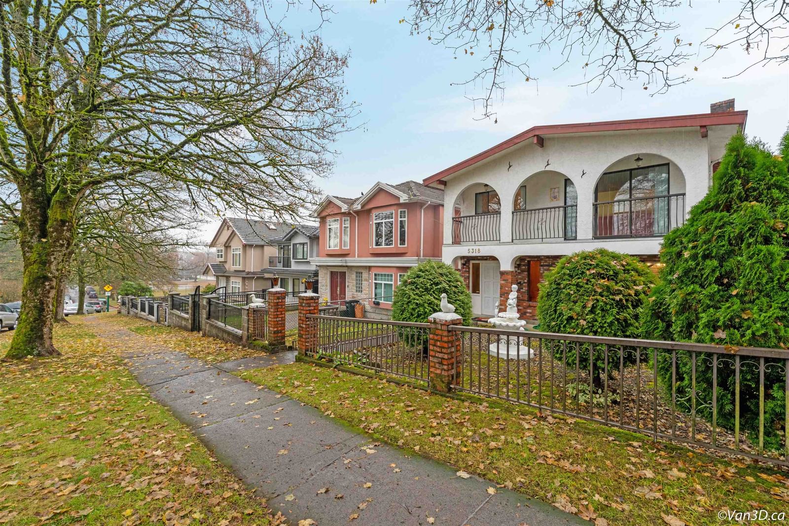 Listing Image 11