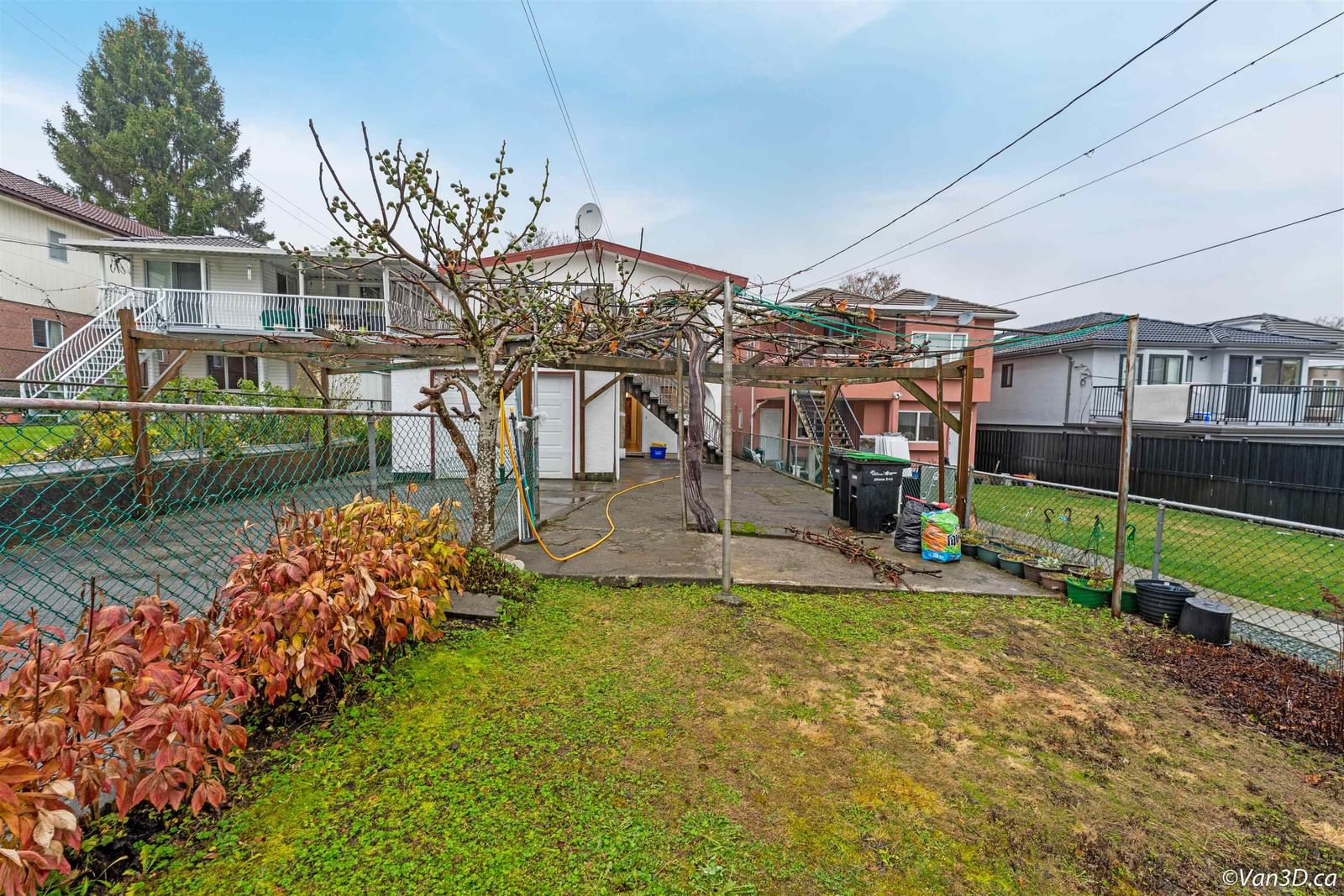 Listing Image 17