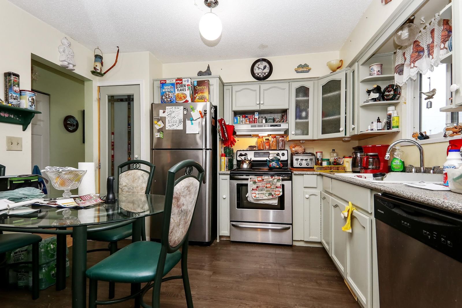 Listing Image 9