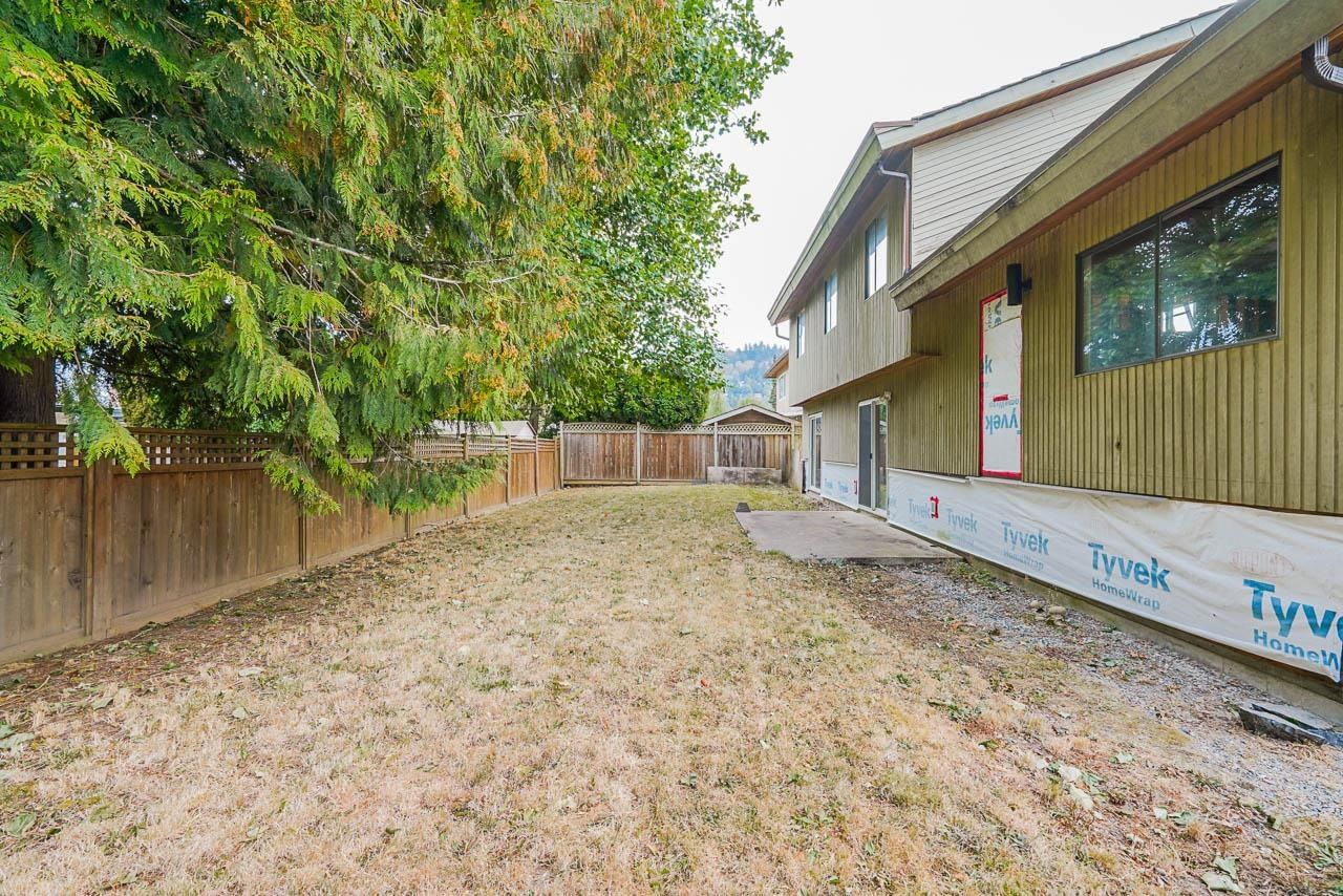 Listing Image 6