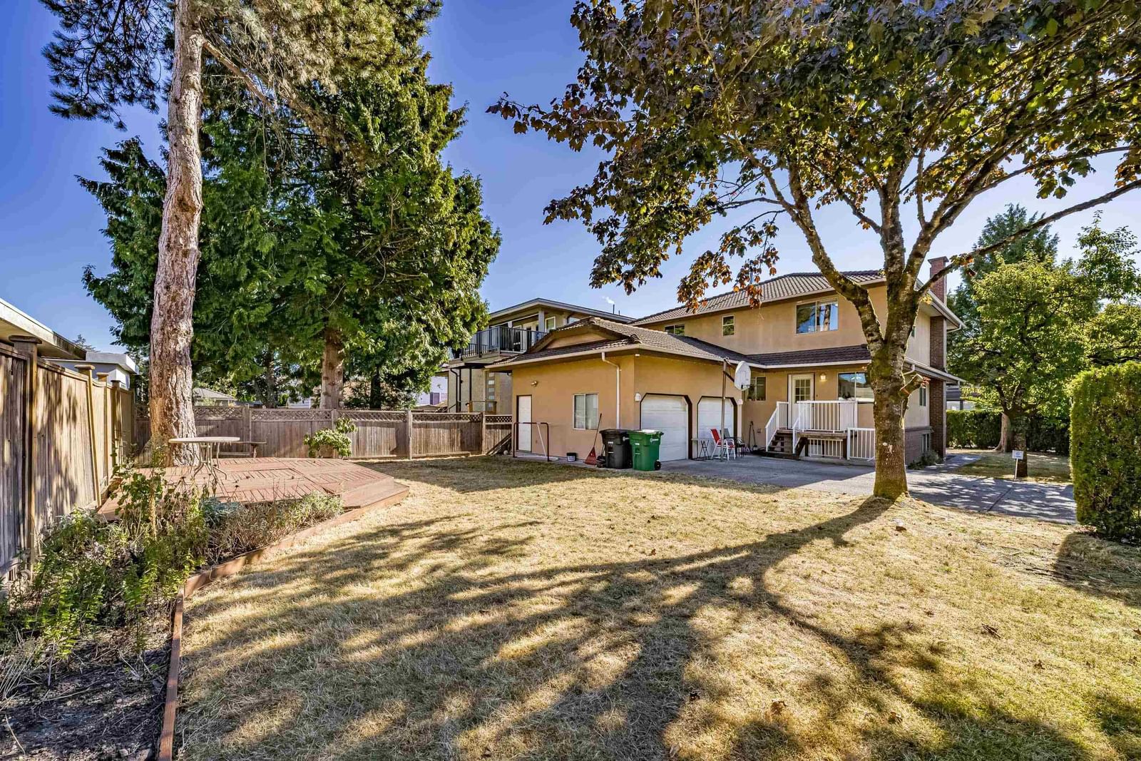 Listing Image 5