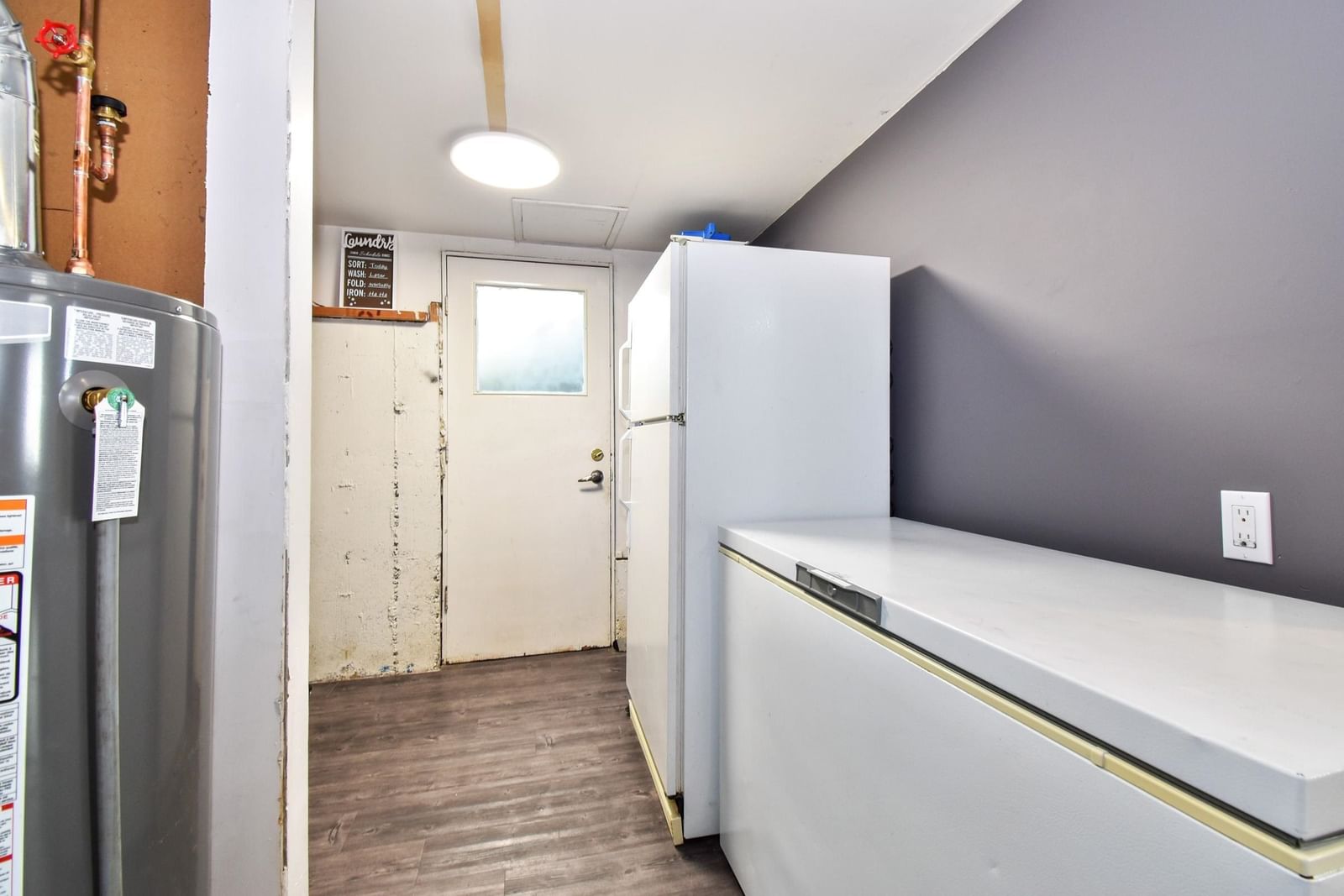 Listing Image 23