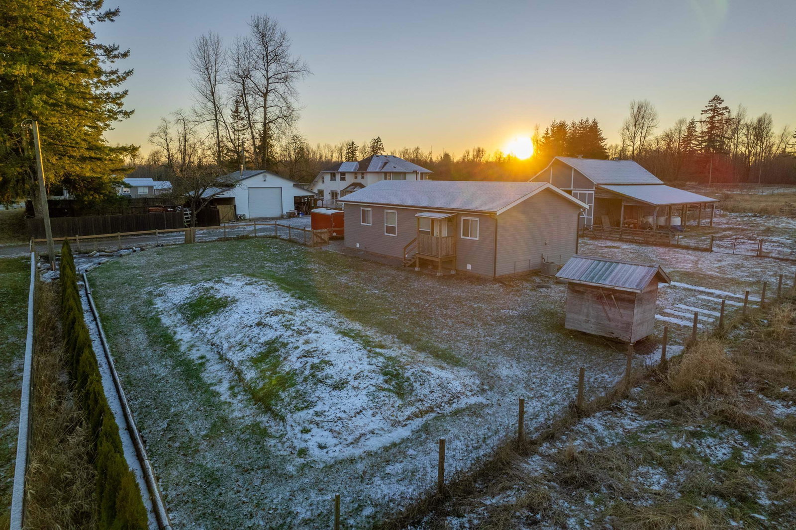 Listing Image 13