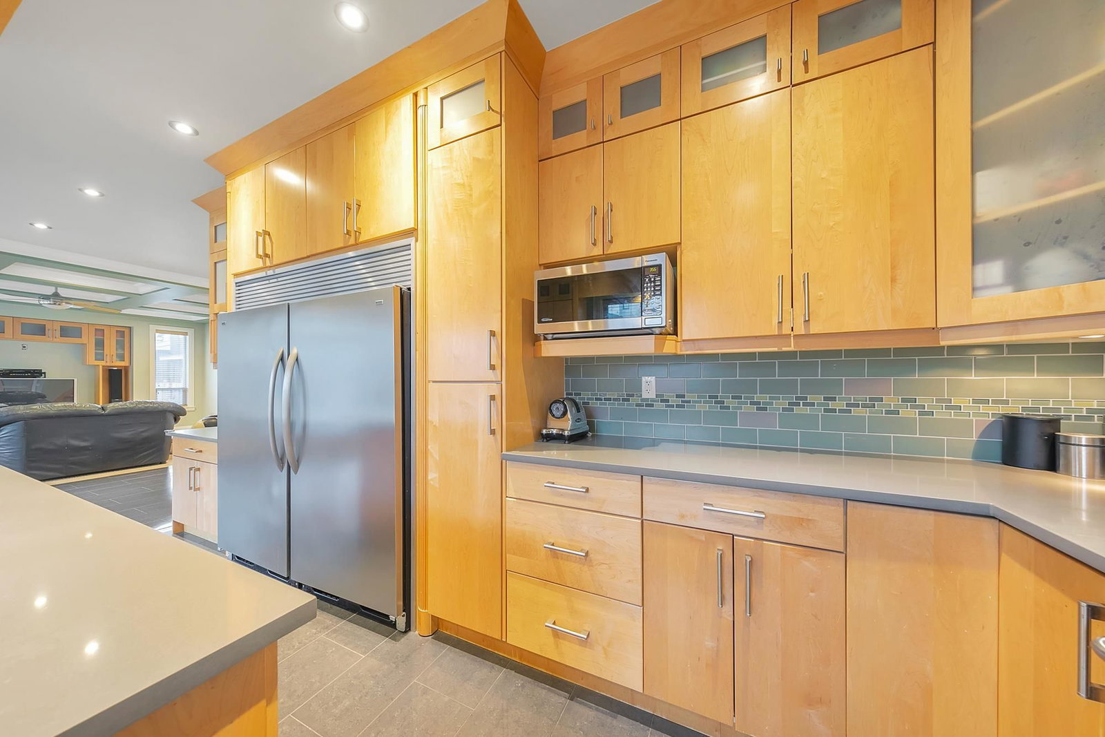 Listing Image 9