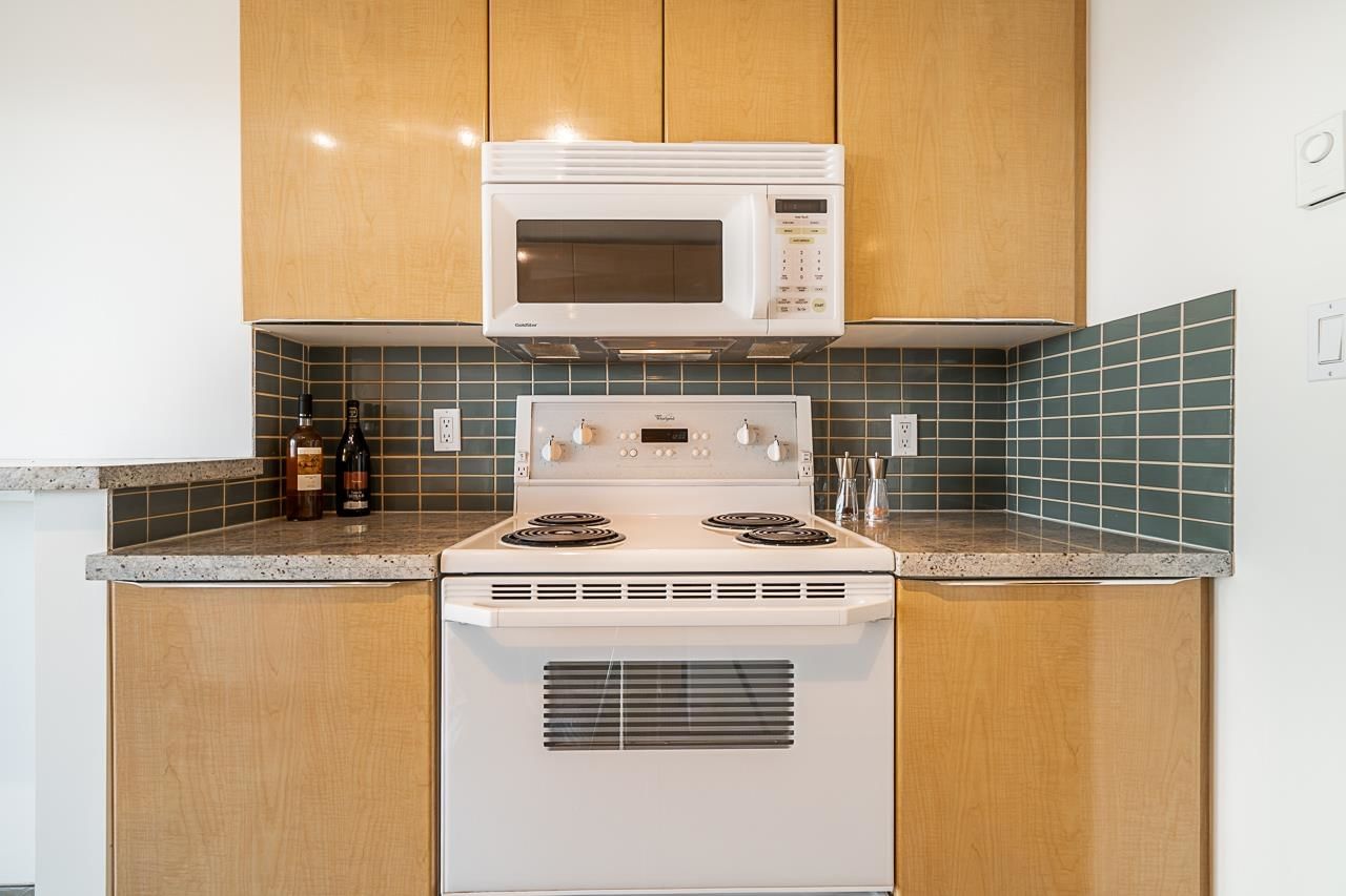 Listing Image 18