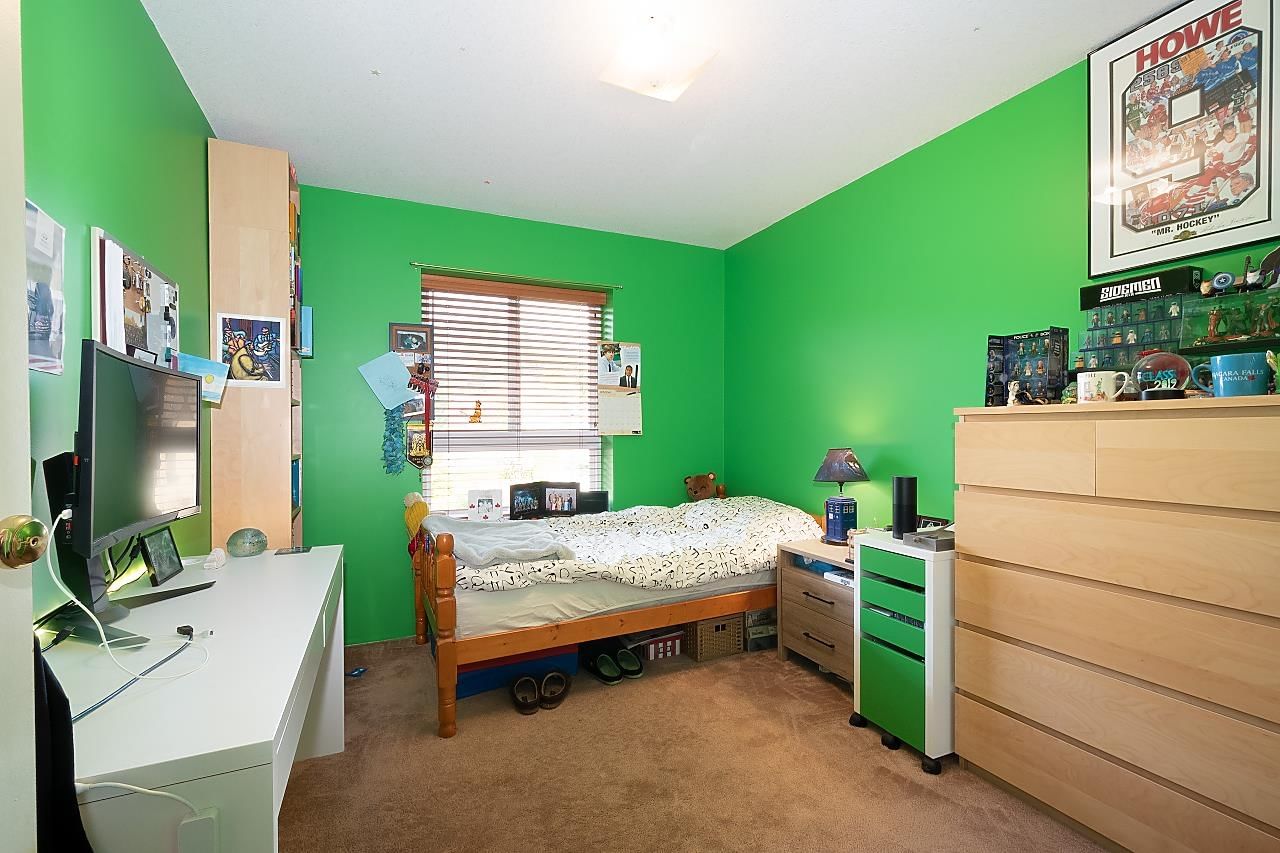 Listing Image 18