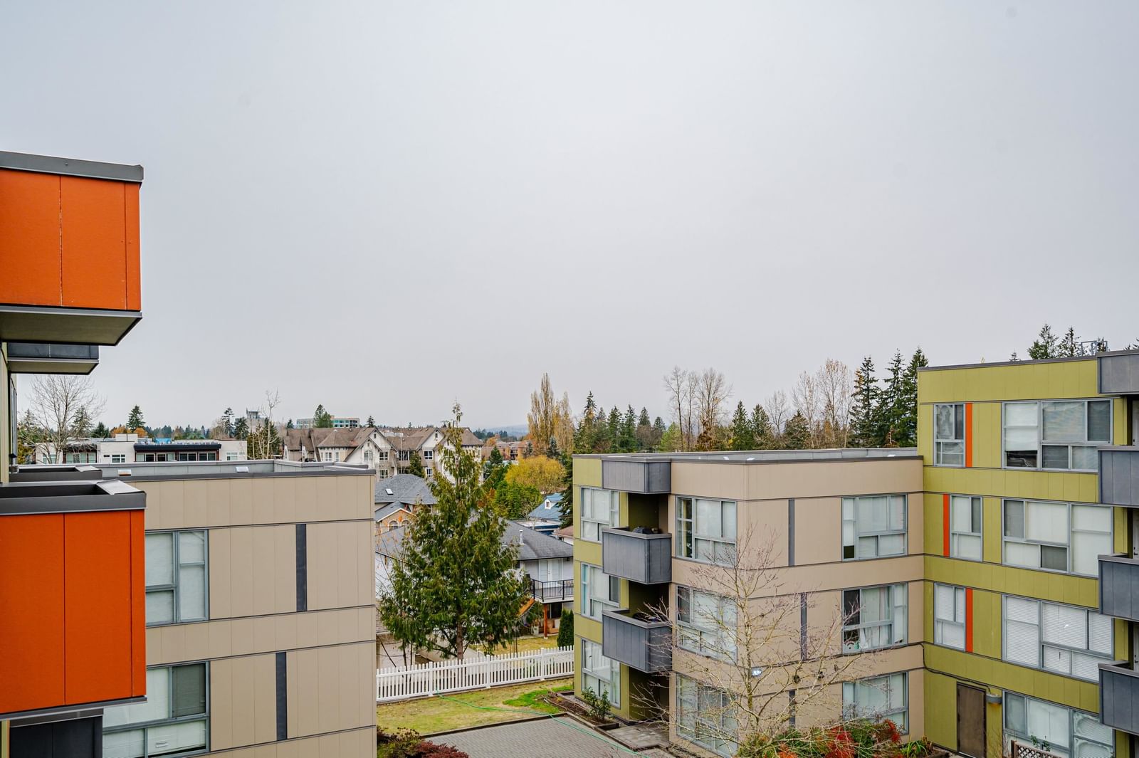 Listing Image 26