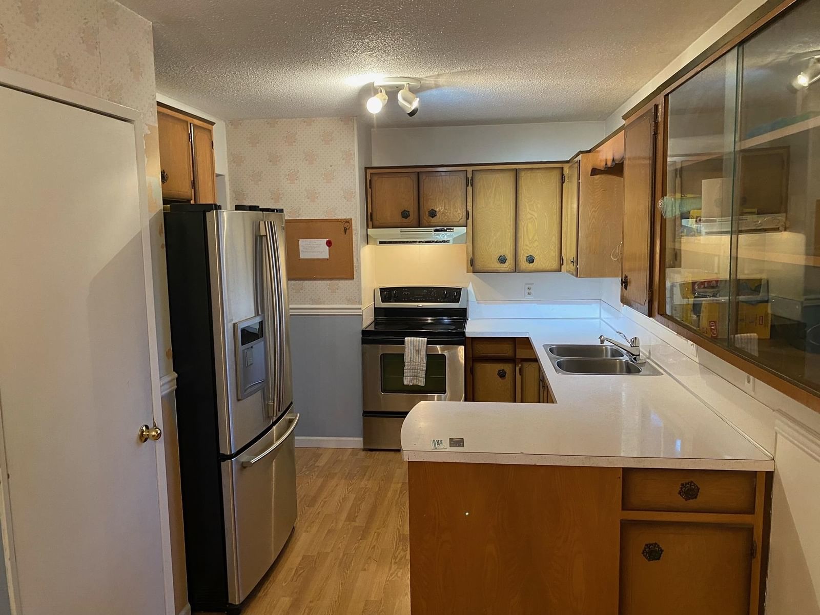 Listing Image 6