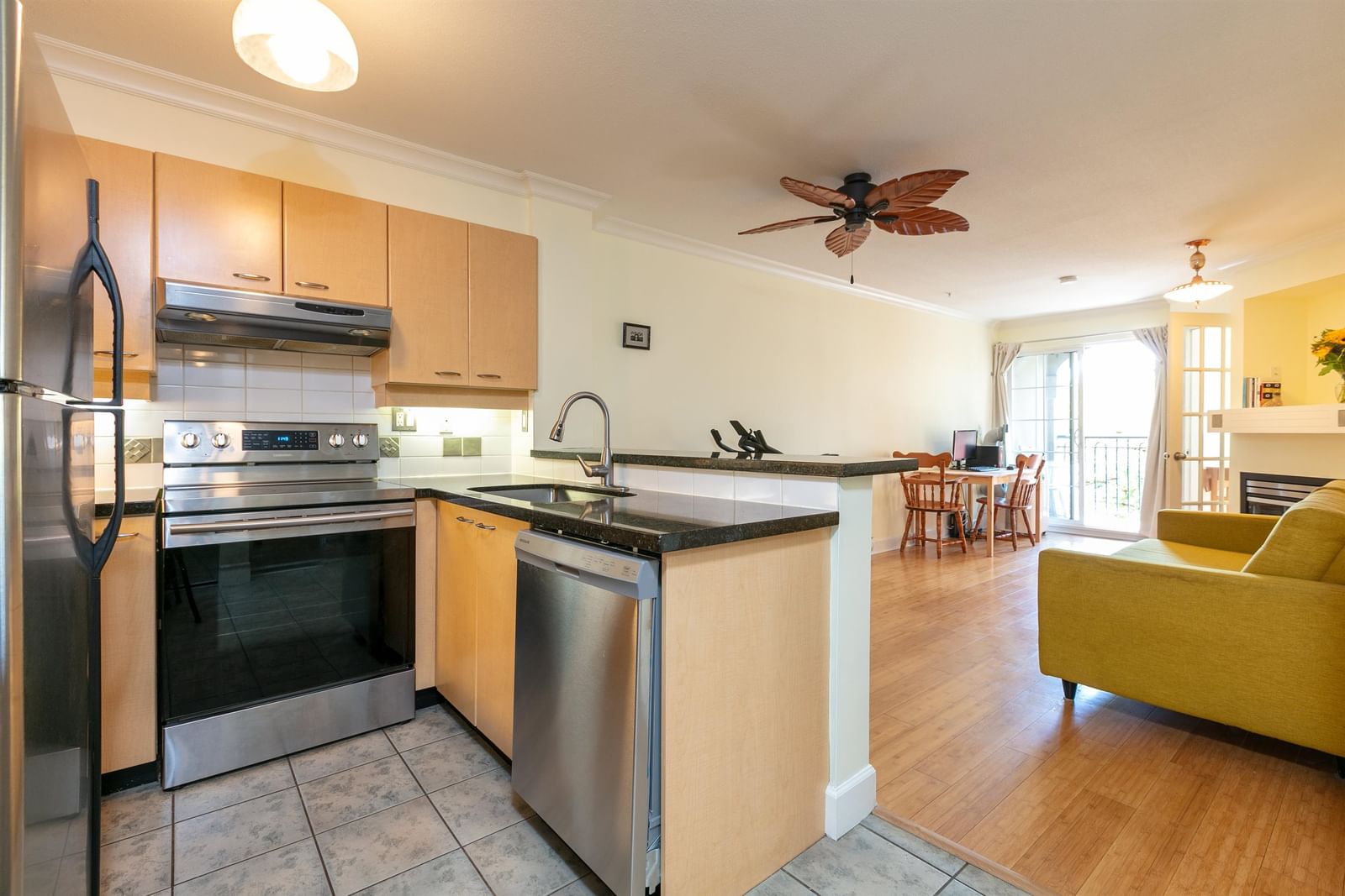 Listing Image 13