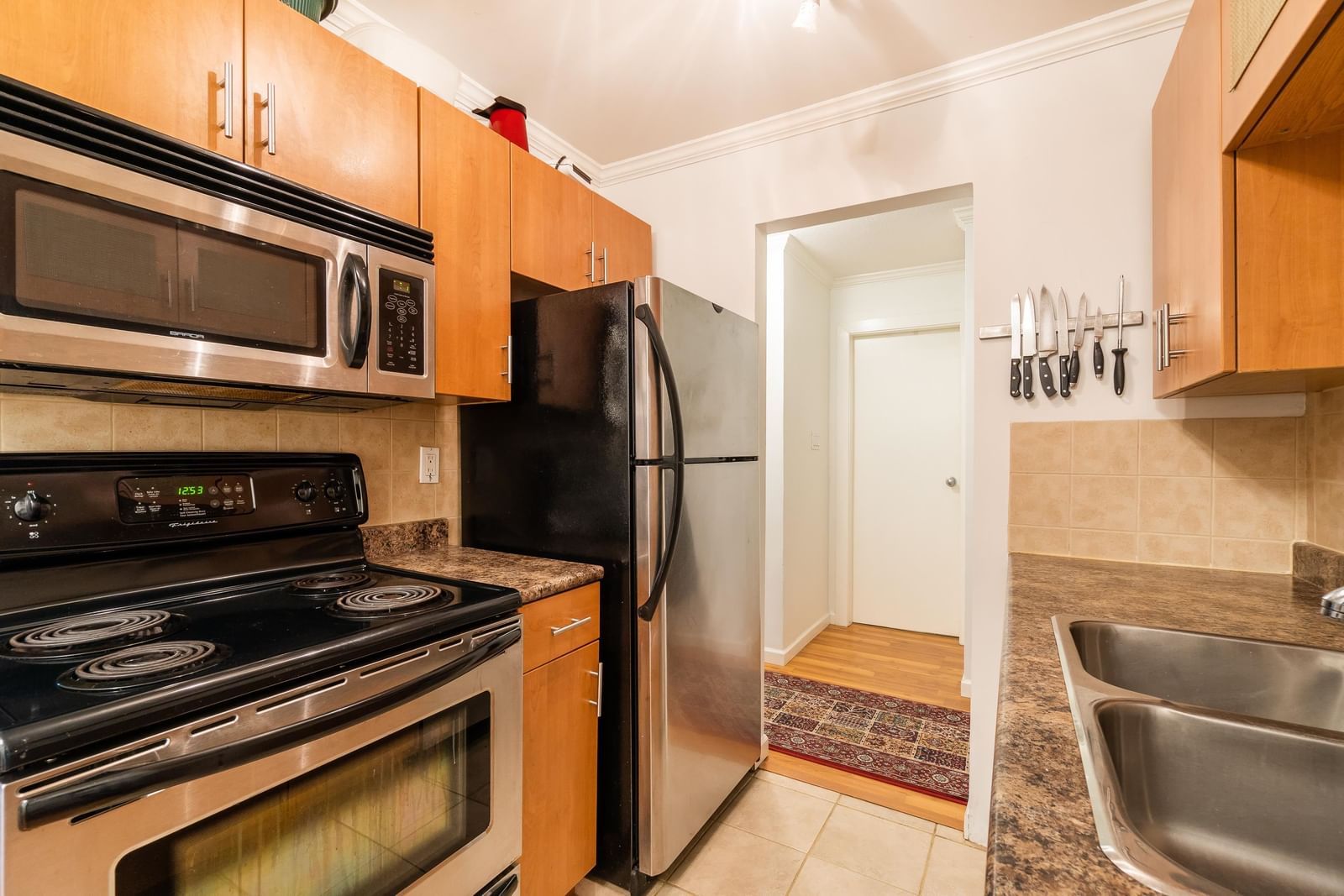 Listing Image 13
