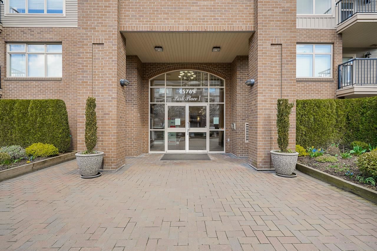 Listing Image 28