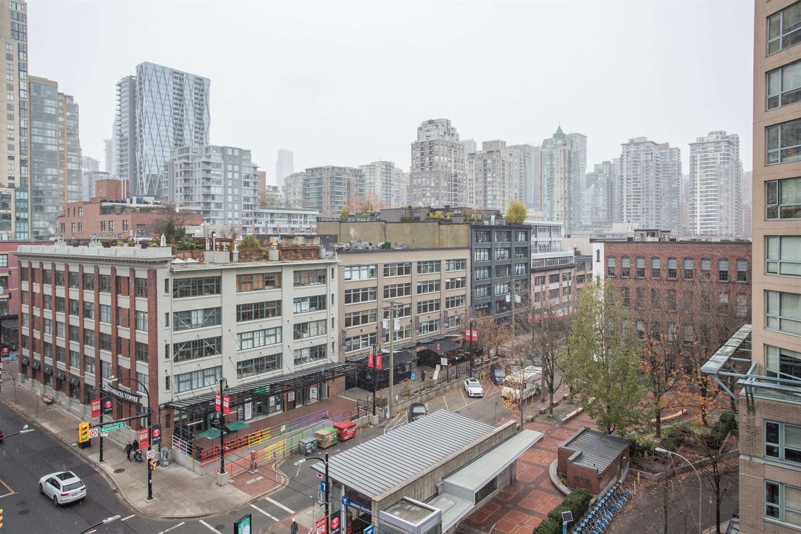 Listing Image 23
