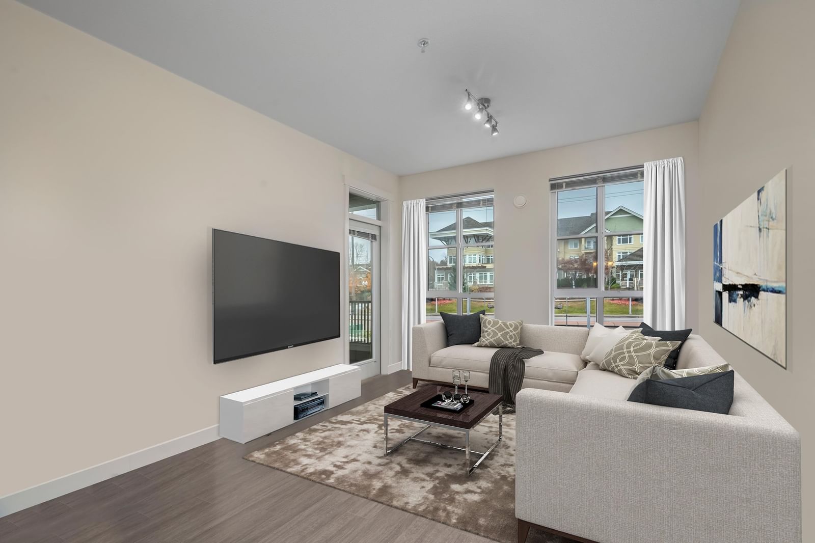 Listing Image 19
