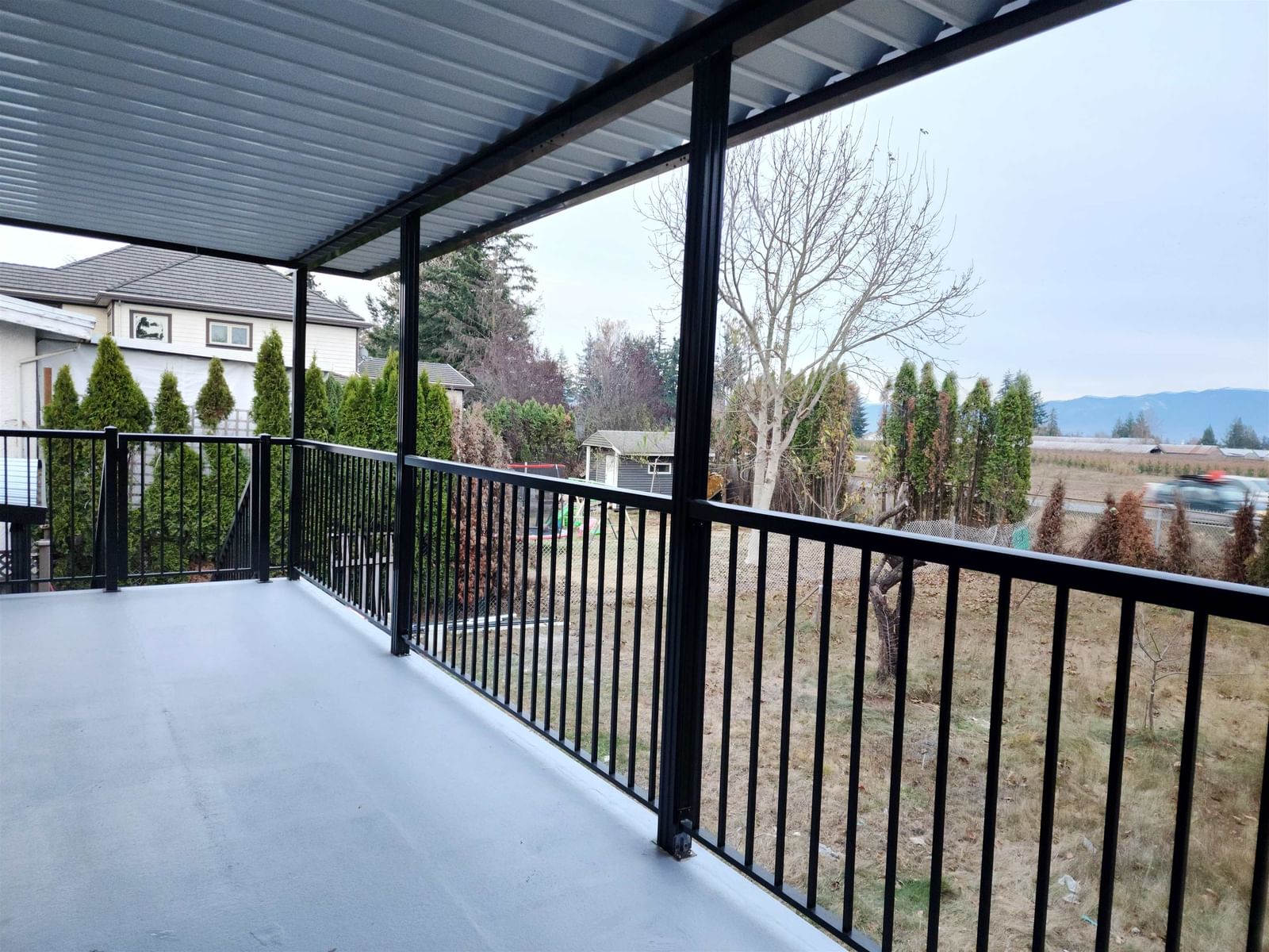 Listing Image 16