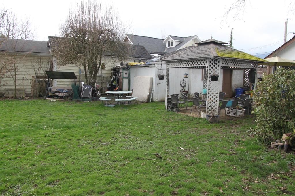Listing Image 14