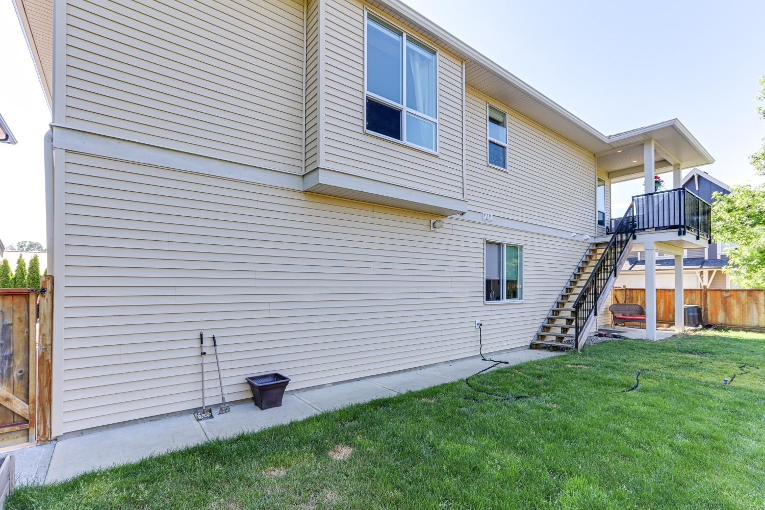 Listing Image 33