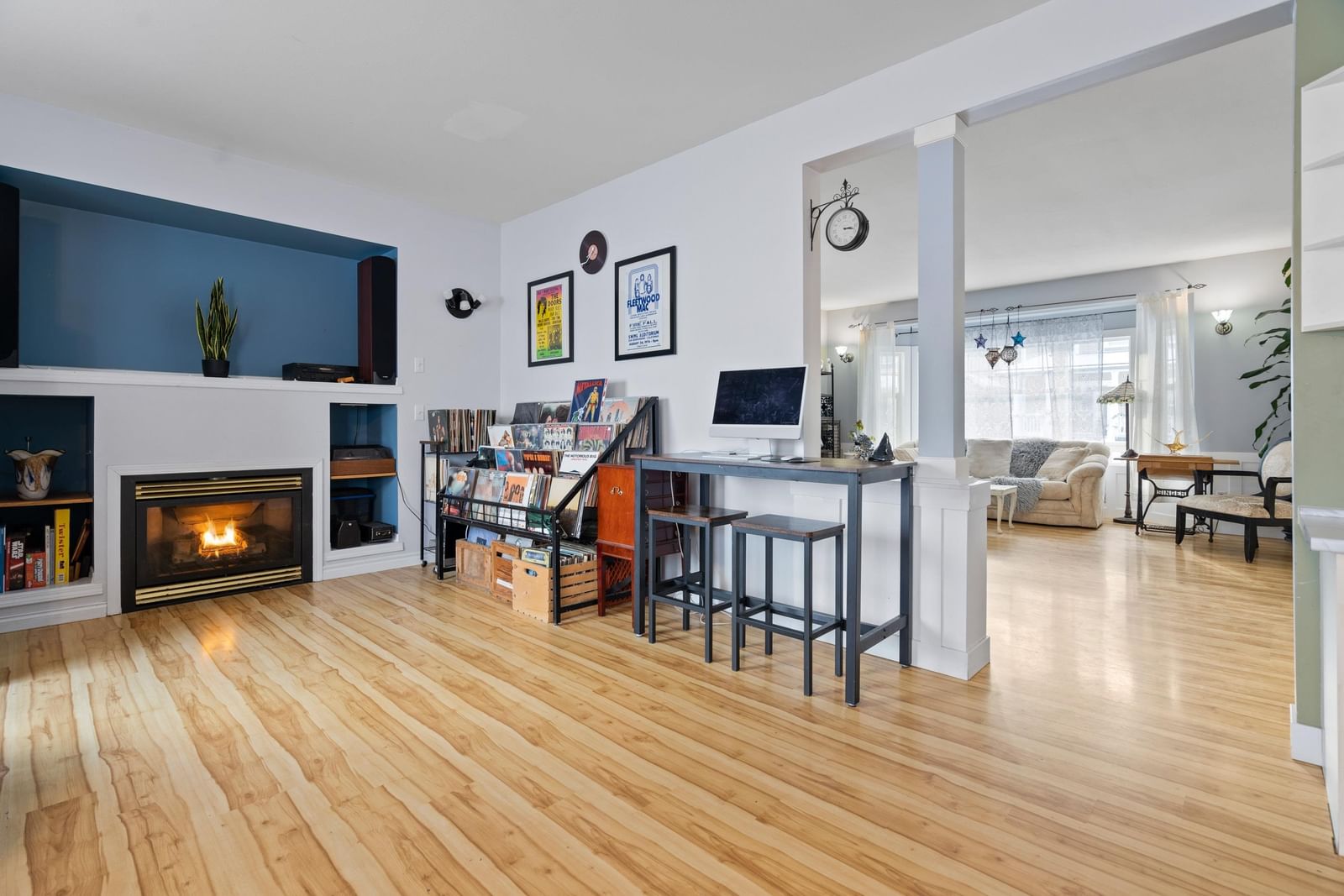 Listing Image 14