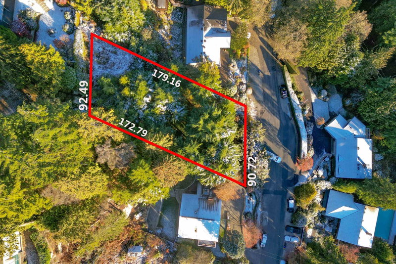 478 Craigmohr Drive, West Vancouver, V7S 1W6 | Image 3