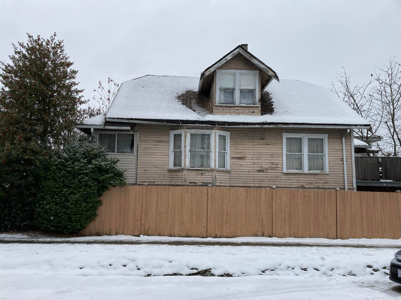 Listing Image 16