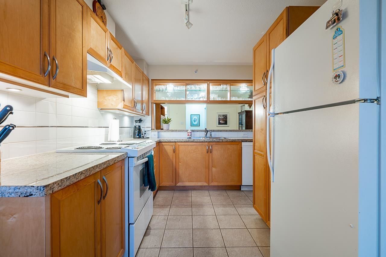 Listing Image 16
