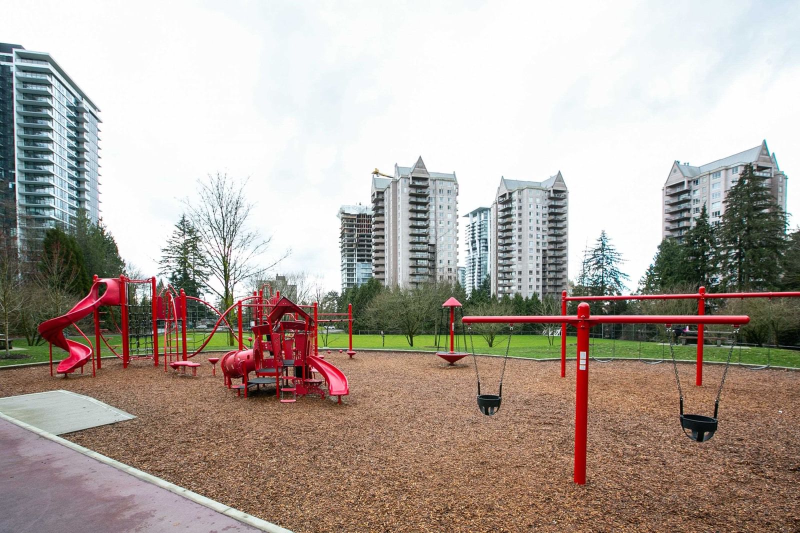 Listing Image 10