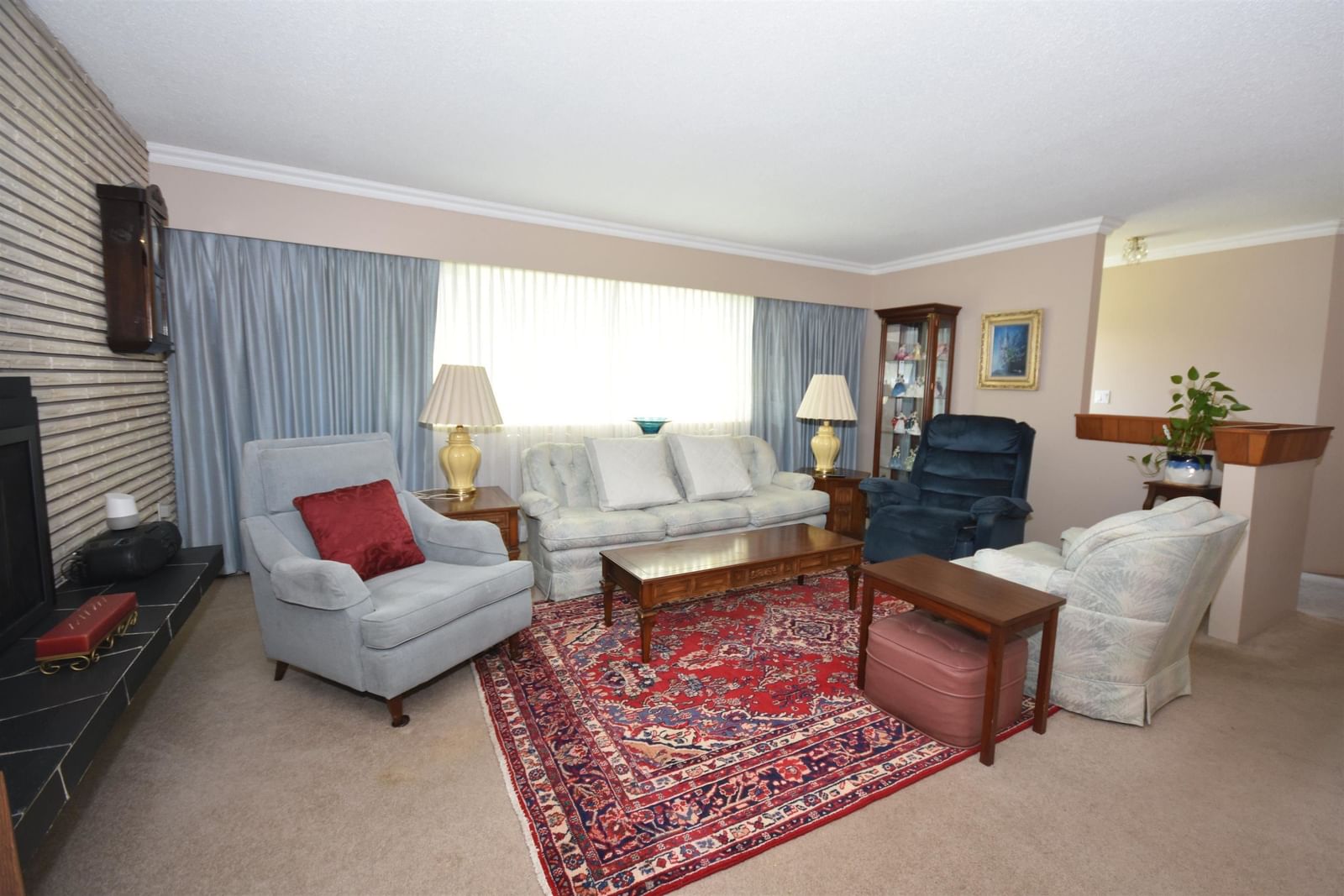 Listing Image 9