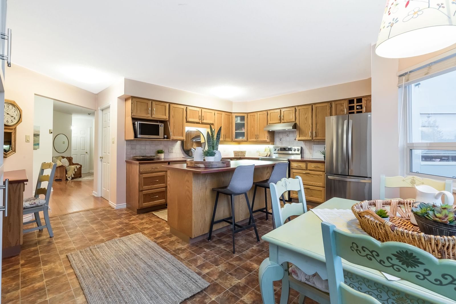Listing Image 14