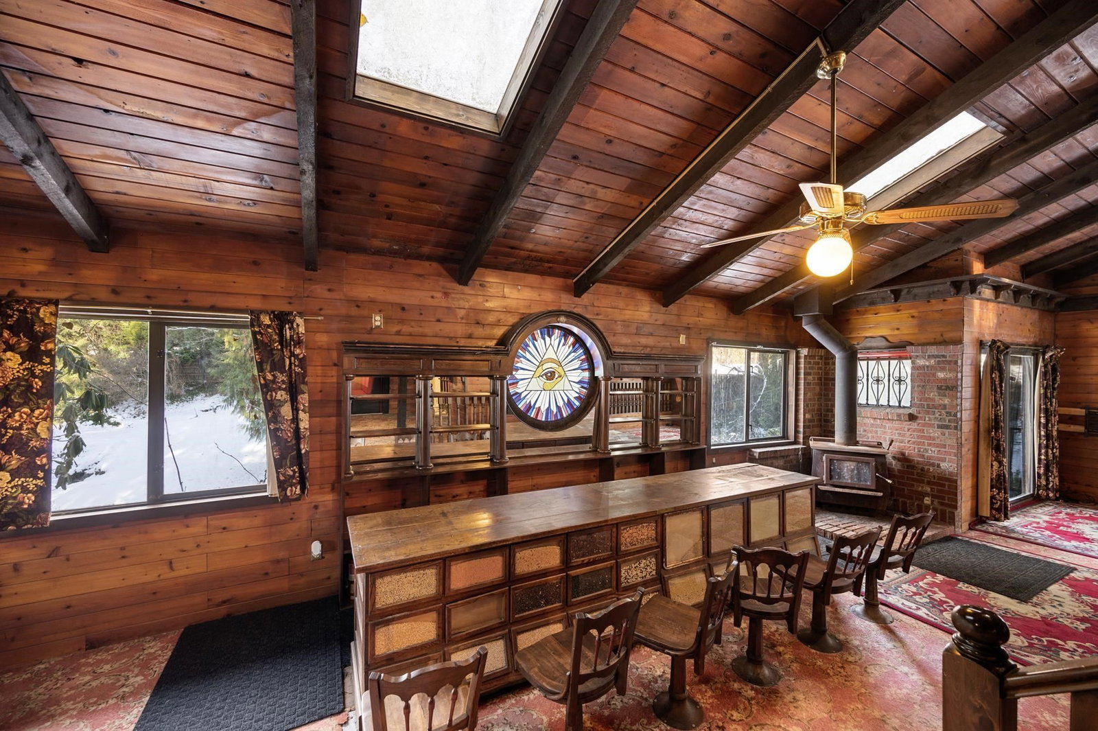 Listing Image 8