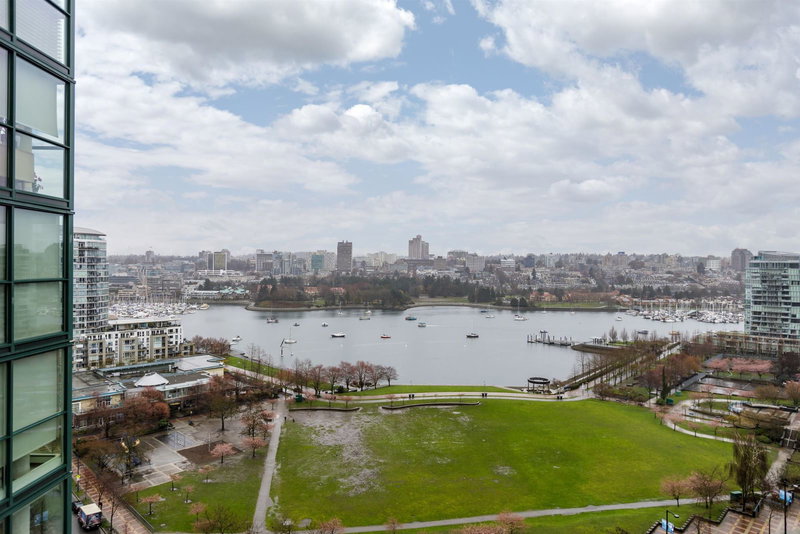 1801 - 289 Drake Street, Vancouver, V6B 5Z5 | Image 3