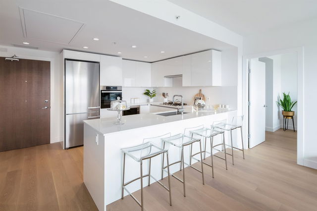 605 - 5766 Gilbert Road
