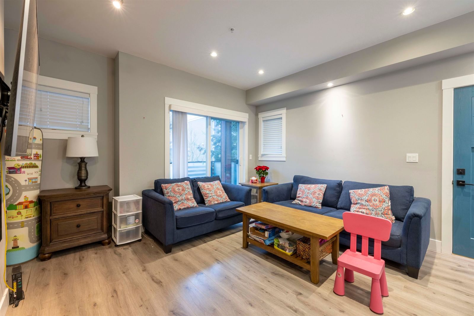 Listing Image 19