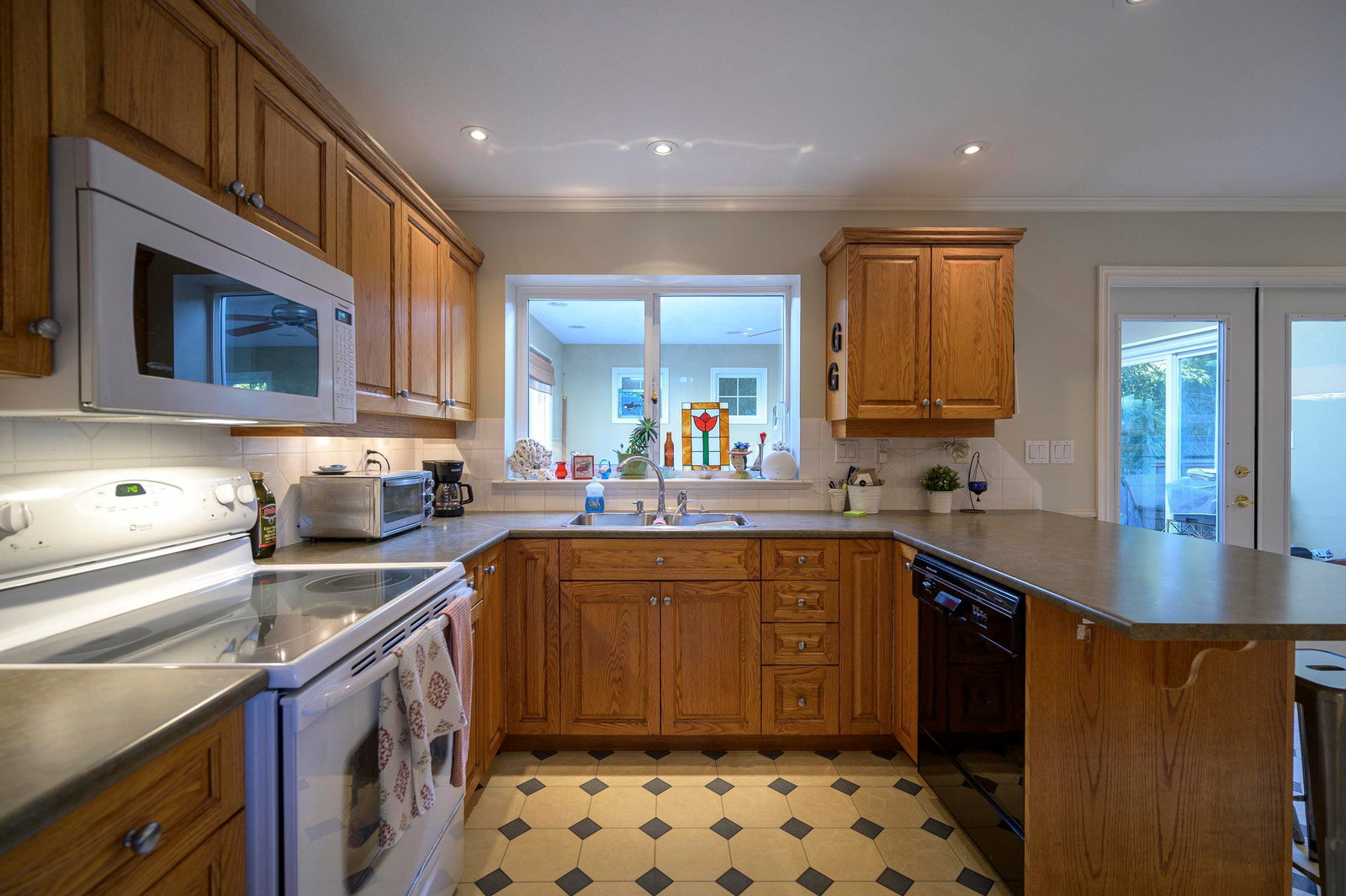 Listing Image 14