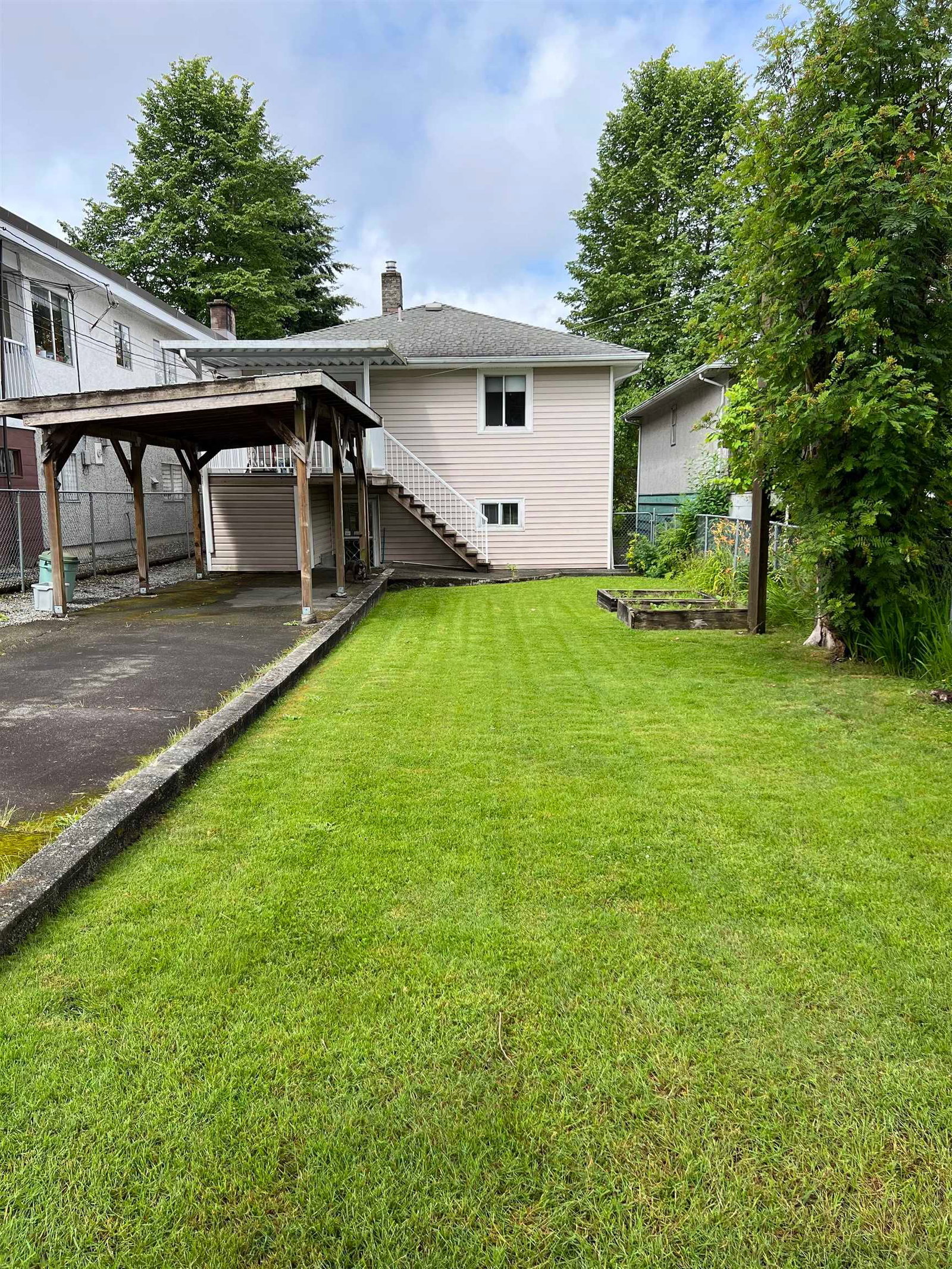 Listing Image 18