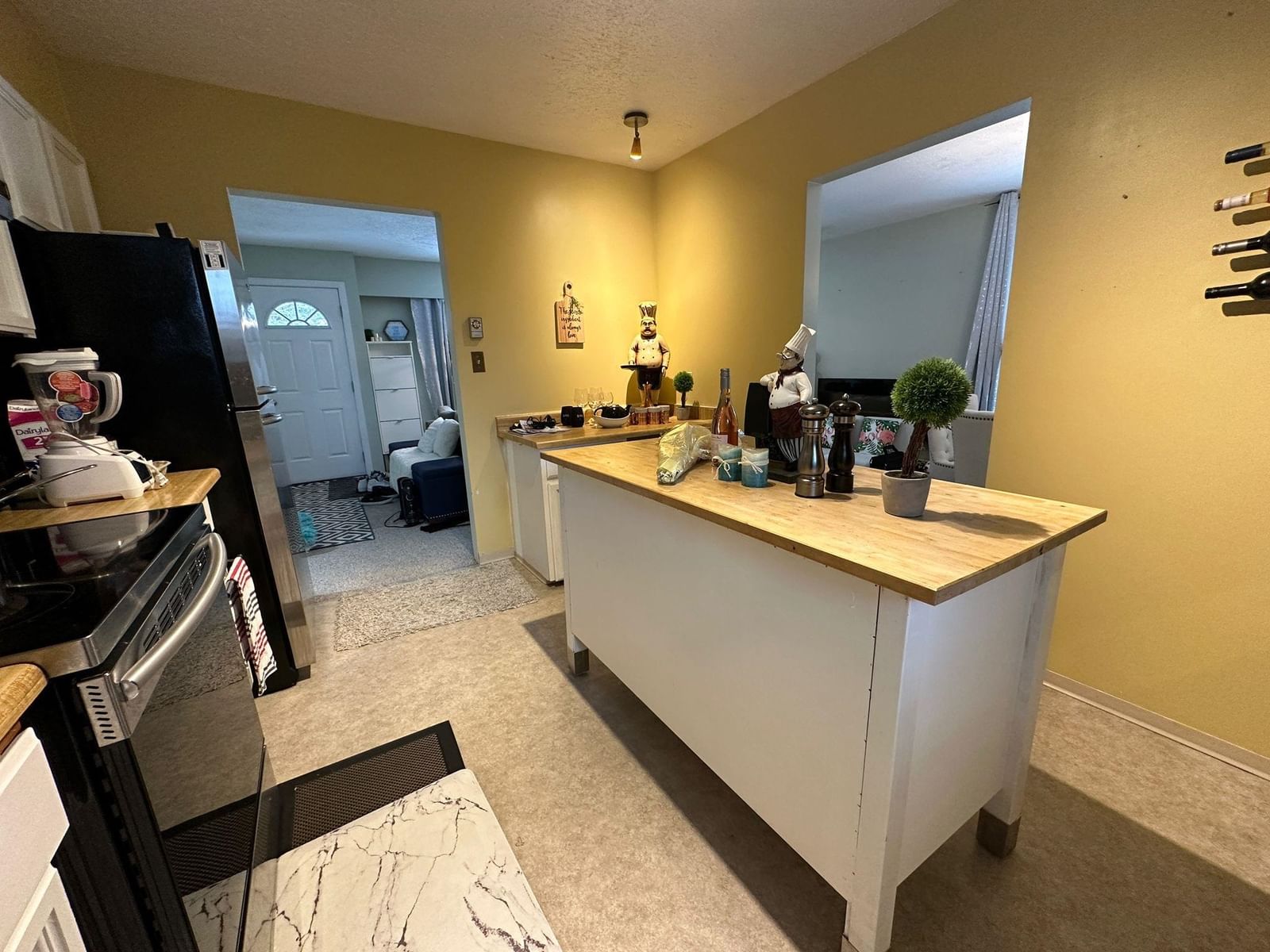 Listing Image 15