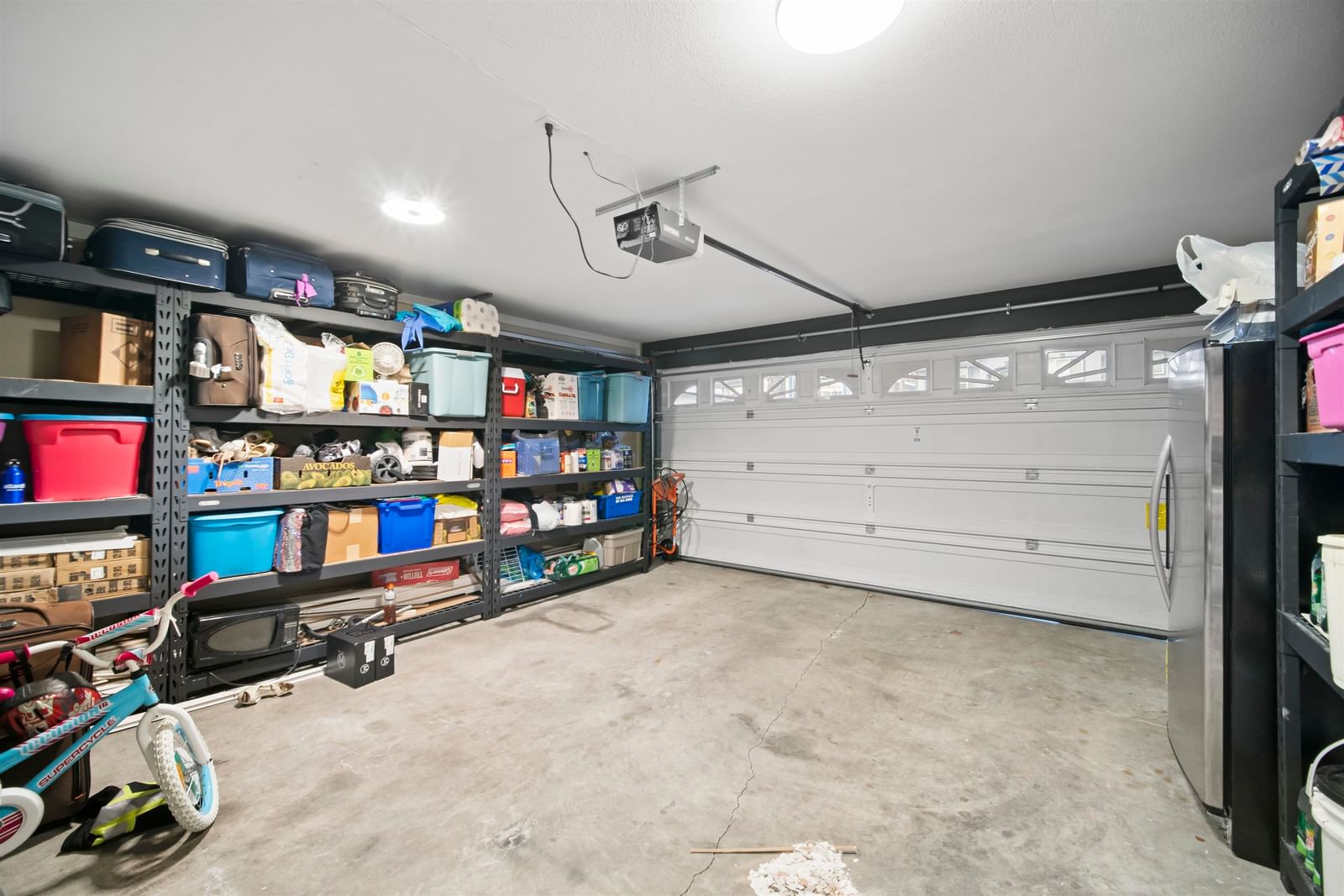 Listing Image 11